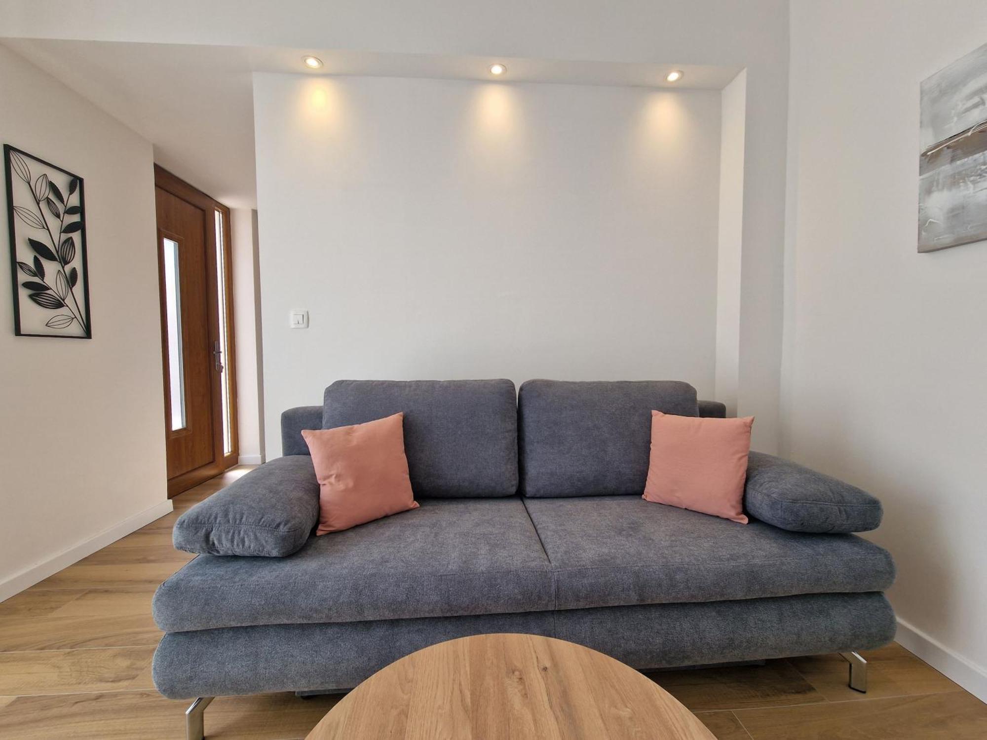 Apartments Miamare Primosten Exterior photo